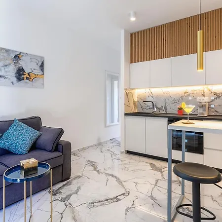 Apartment Capitis In The Center- Exclusive *
