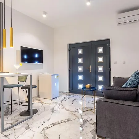 Apartment Capitis In The Center- Exclusive